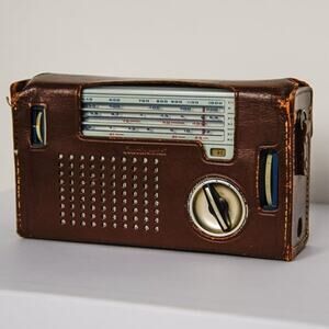 Vintage Radio Continental